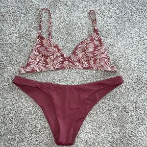 SOLD | NWOT Dippin’ Daisy’s Bikini